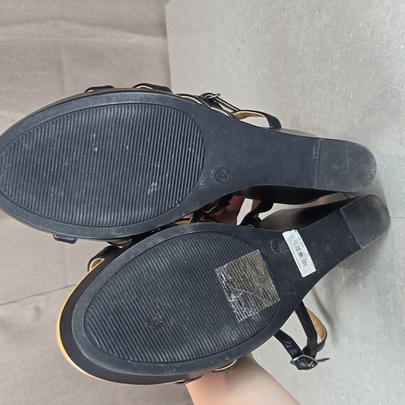 Torrid black t-strap multi-coloured beaded platform wedge sandals, size 12W - Picture 11 of 13